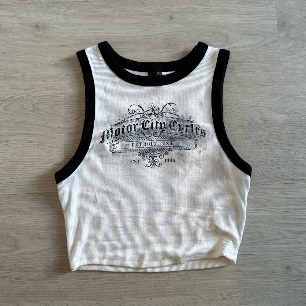 Graphic tee muscle tank